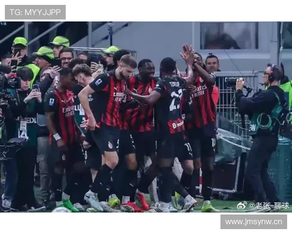 AC米兰重返争冠行列,当前阵容上限与竞争格局仍面临考验 AC米兰重返争冠行列,当前阵容上限与竞争格局仍面临考验