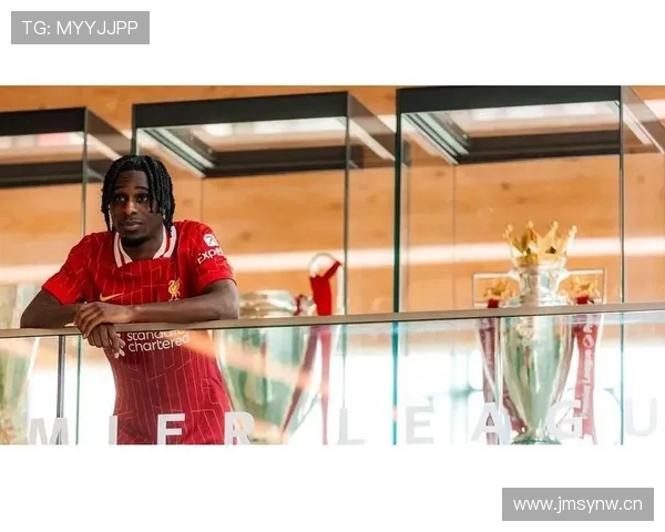 利物浦防线屡遭打穿,压迫体系崩塌成防守隐患主因 利物浦防线屡遭打穿,压迫体系崩塌成防守隐患主因