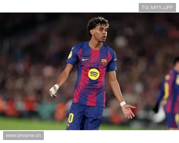 巴萨的边路利用不足，正在制约进攻效率的提升