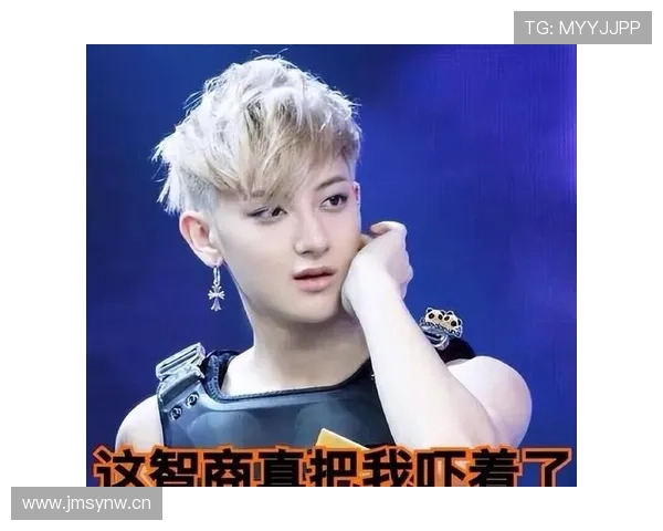 孙准浩在韩国喝个咖啡都要被拍，这哪是球员，分明是顶流爱豆