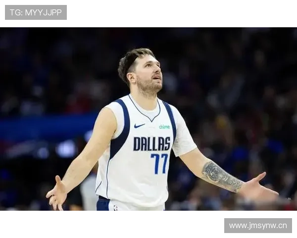 格兰特·威廉姆斯较上赛季更常为东契奇挡拆拉开空间